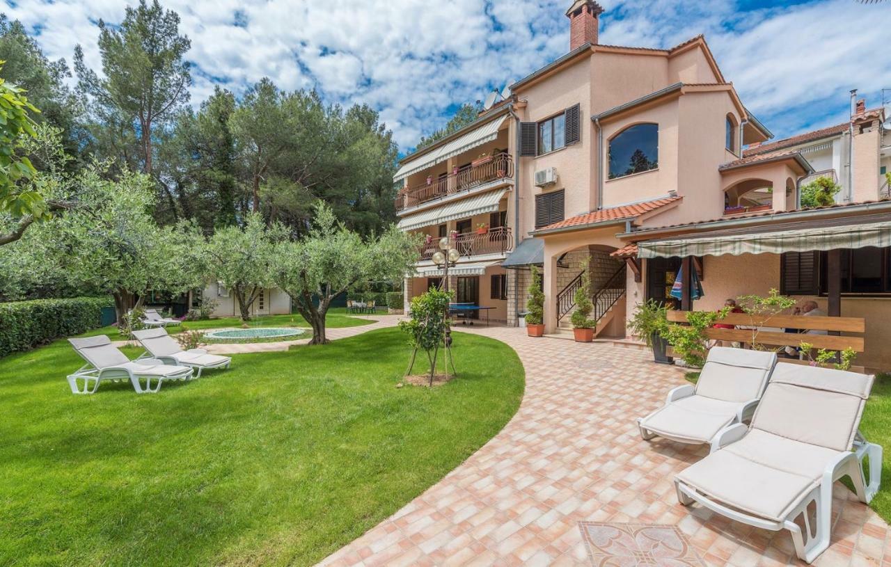 Apartments Rakovac Porec Exterior photo