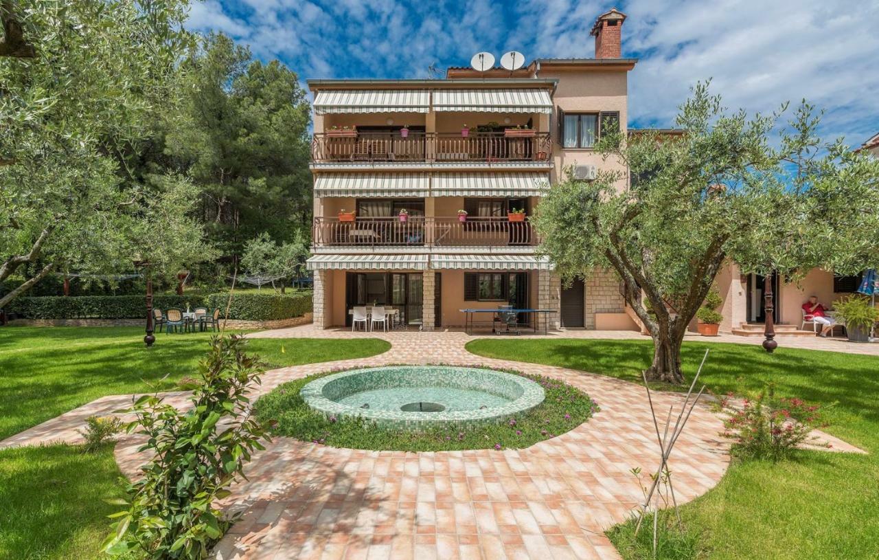 Apartments Rakovac Porec Exterior photo